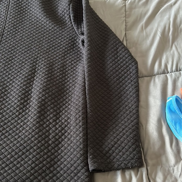 Zyia Hoody - Picture 8 of 11